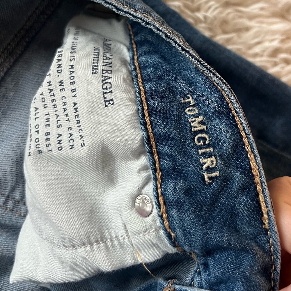 American Eagle Tomgirl Ripped Jeans - Picture 5 of 9